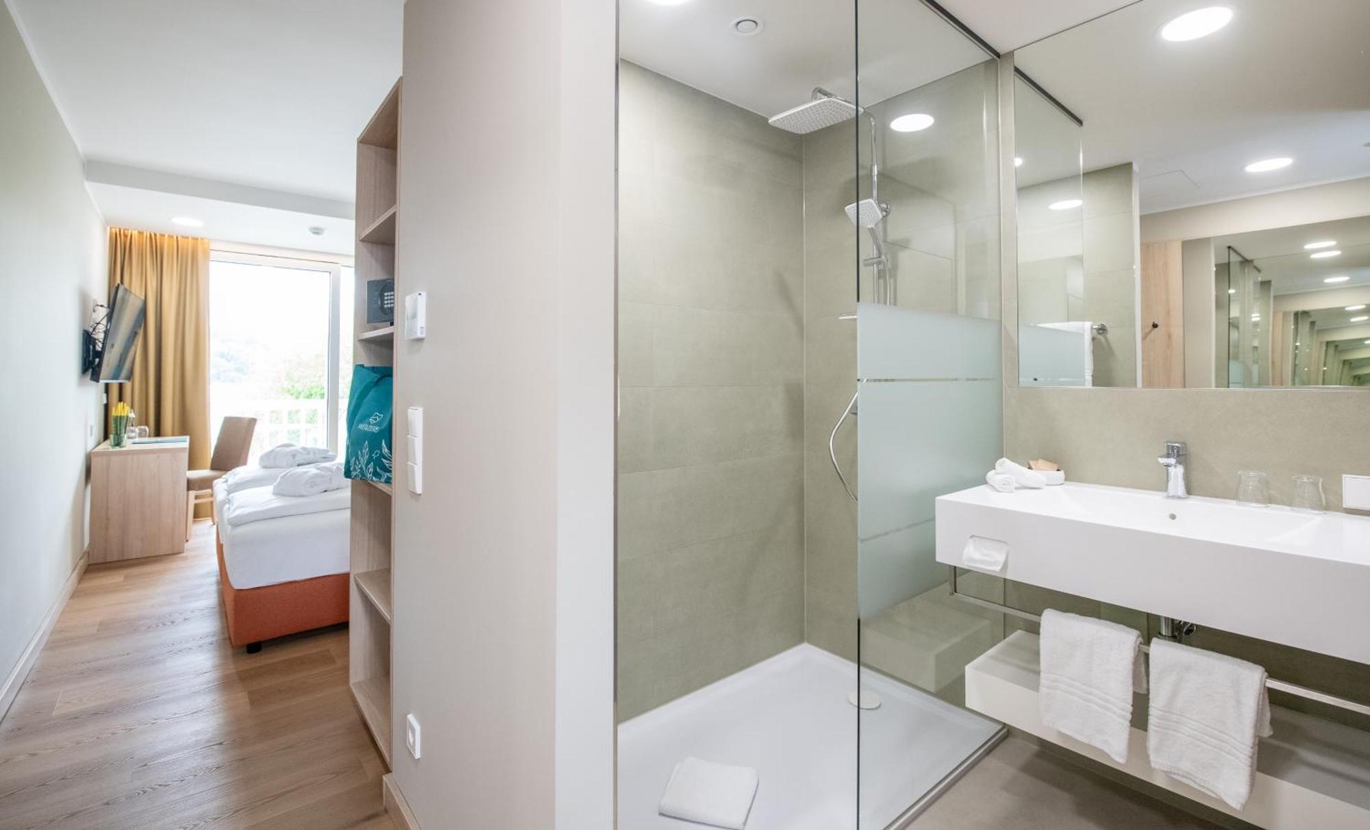 Techelsberg Werzers Seehotel Wallerwirt מראה חיצוני תמונה